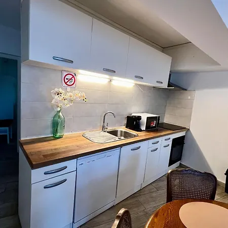 Superbe 57 2 Apartman *